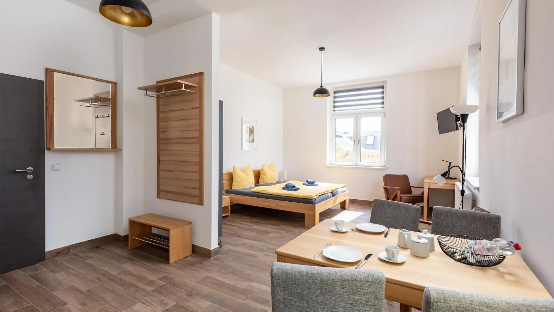Loft Apartments Λειψία 0*,