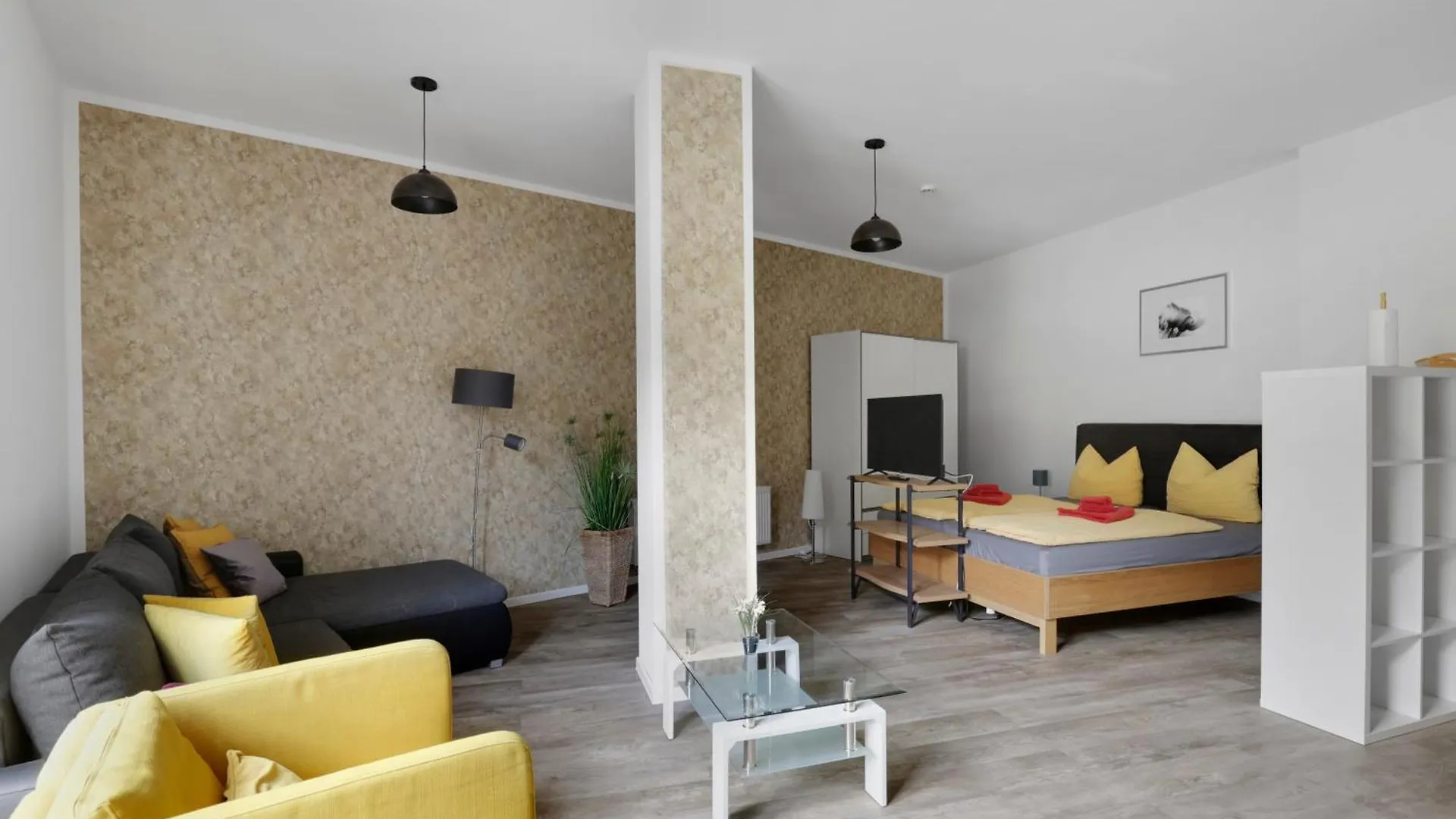 Loft Apartments Λειψία 0*,